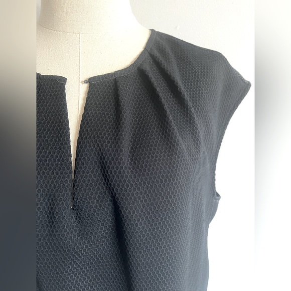 JCrew Black Piquet Shell 10P - Picture 3 of 6